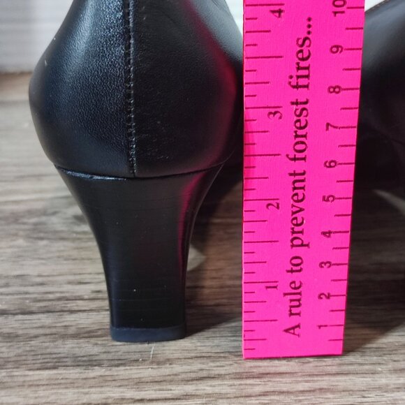 Marche-Mellow Comfort Block Heel Pumps Size 7 Black Leather Minimalist Dress - Picture 6 of 12